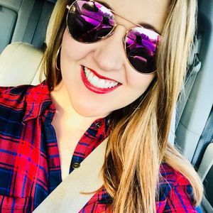 Meet your Posher, Megan